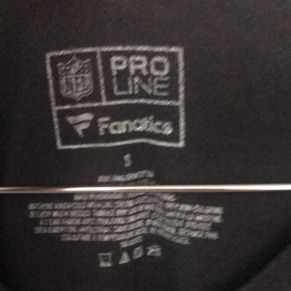 Eagles shirt - Picture 2 of 3